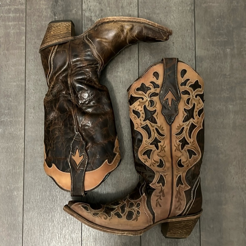 Corral Vintage Leather Western Boots, size 7.5